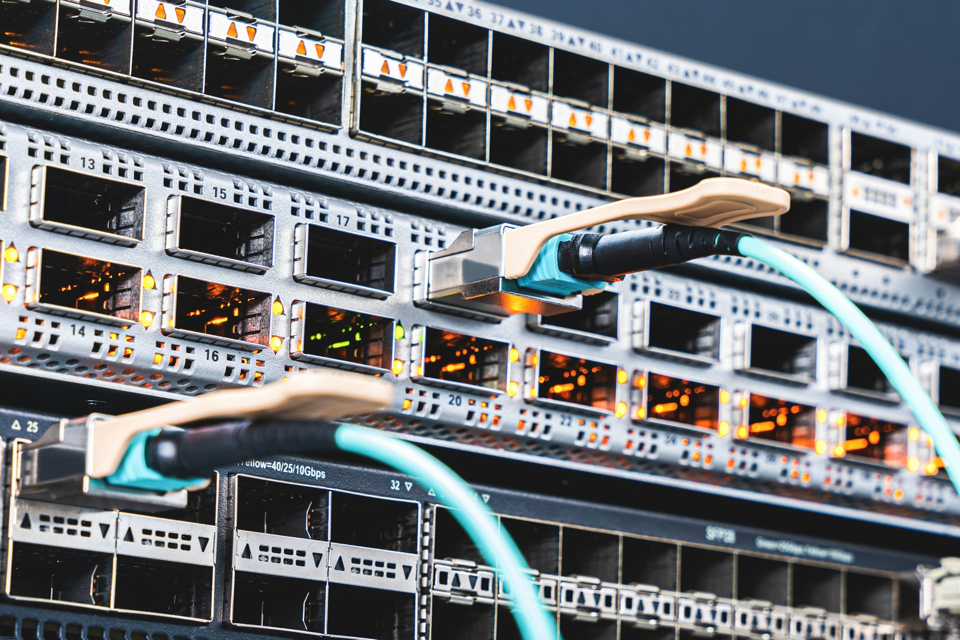 Fibre connections and network switches